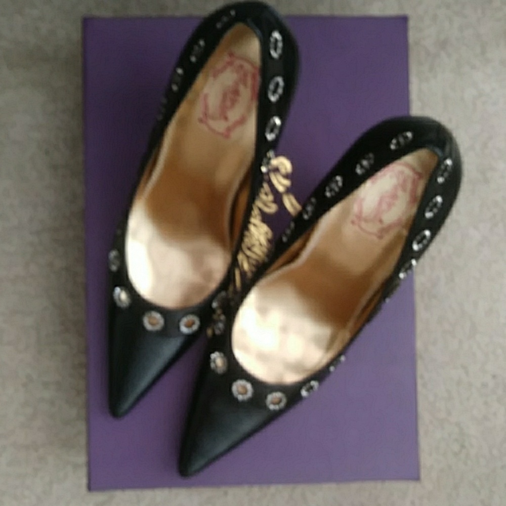 Black leather heel shoes with crystal design